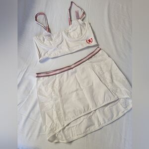 SOLD ON ANOTHER PLATFORM